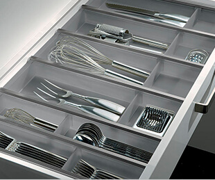 Trays for cutlery 5